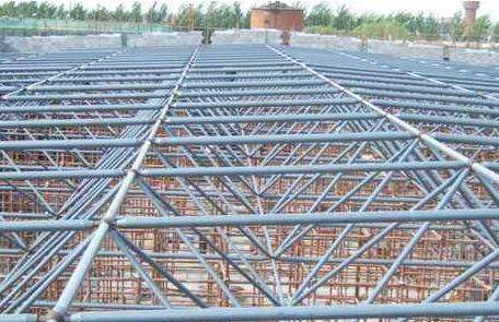 新泰网架加工厂家-钢结构网架高空散装怎么做？
